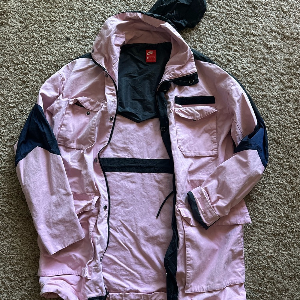 Nike Light Pink and Black Windbreaker